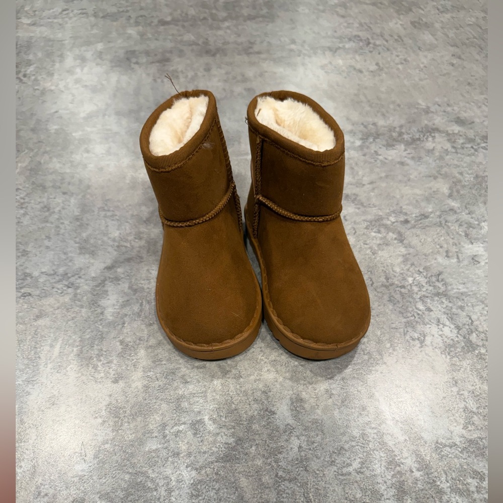 Brown Suede Fur-Lined Boots